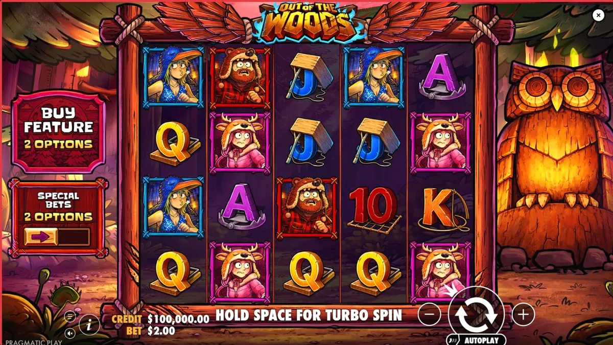 Out of the Woods slot game screen na may mga karakter sa gubat